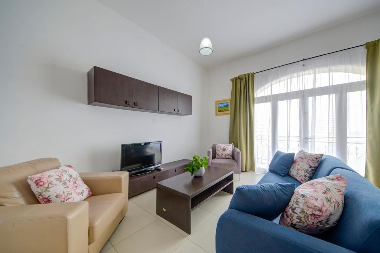 St Julians 2 Bedroom Apartment With Commanding Seaviews By Shortletsmalta San Ġiljan Extérieur photo