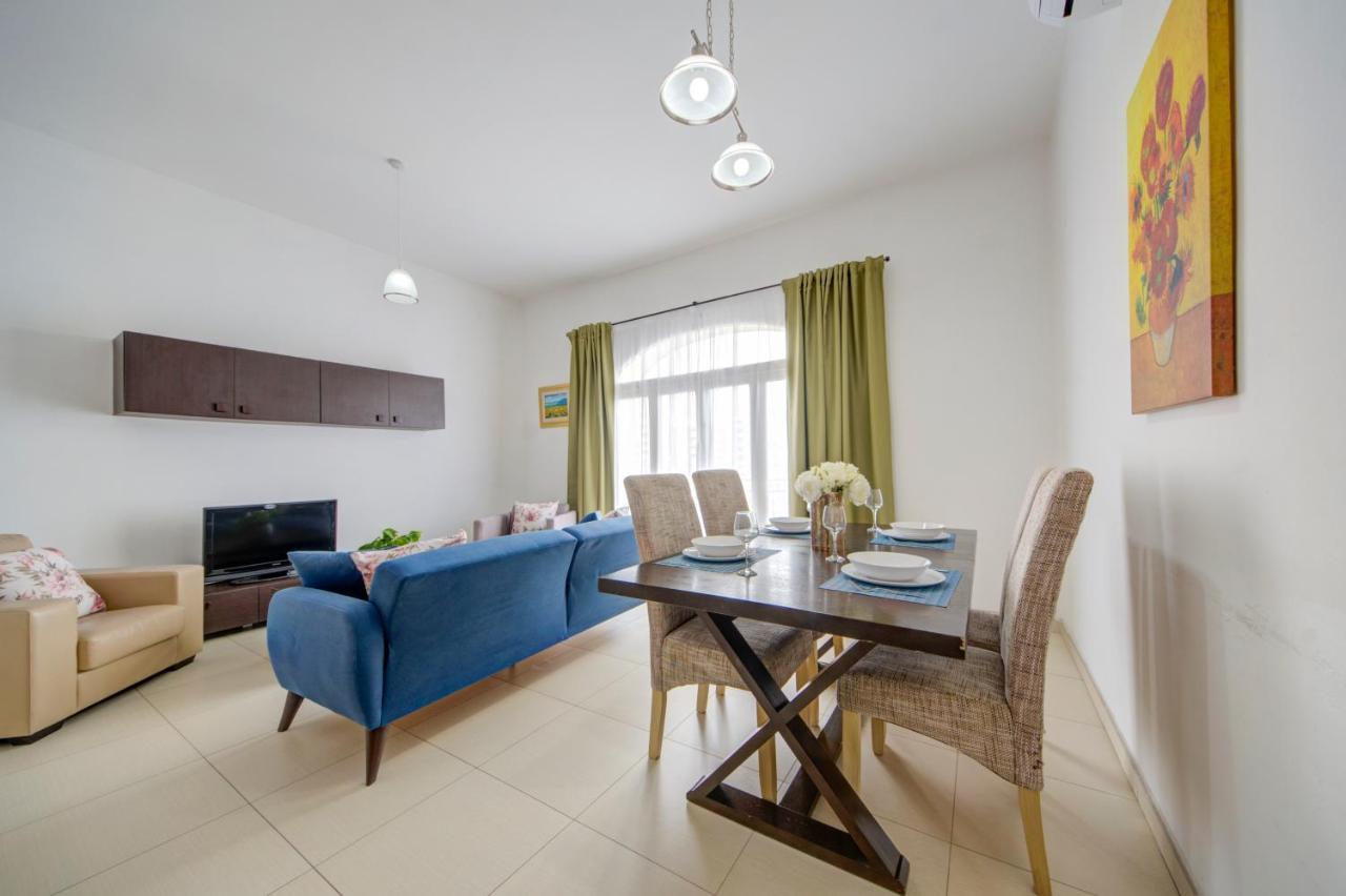 St Julians 2 Bedroom Apartment With Commanding Seaviews By Shortletsmalta San Ġiljan Extérieur photo